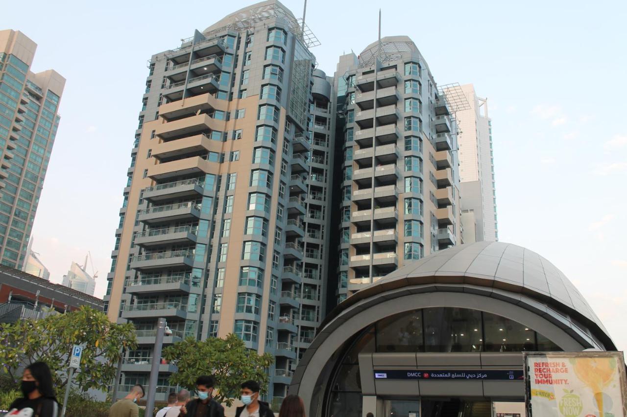 Newly Furnished One Bedroom Apartment Next To Metro & Beach In Marina Residence Dubai Exterior foto